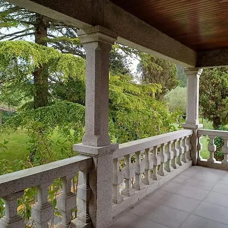 Villa Casona Bretema Pineiro (Cangas)