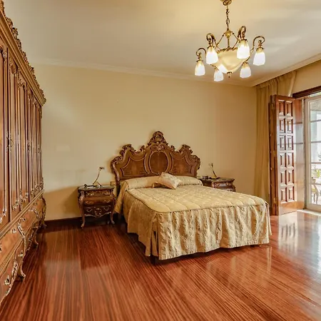 Casona Bretema Villa Pineiro (Cangas)