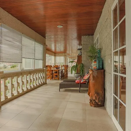 Villa Casona Bretema Pineiro (Cangas)