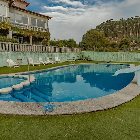 Casona Bretema Villa Pineiro (Cangas)