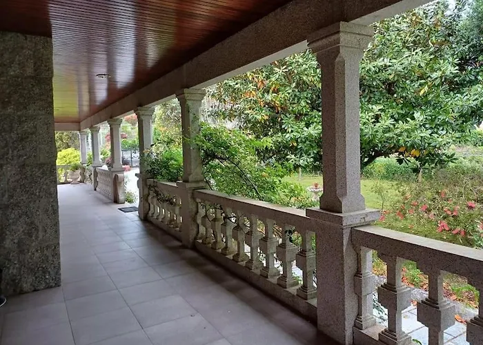 Casona Bretema Pineiro (Cangas)