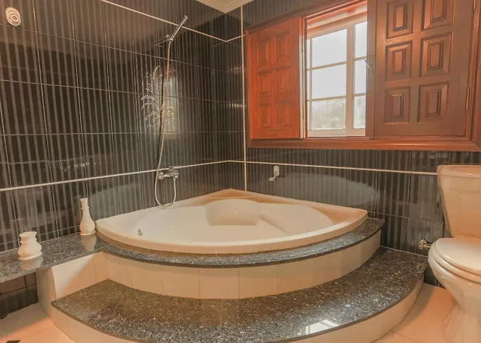 Casona Bretema Pineiro (Cangas)