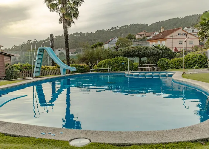 Casona Bretema Pineiro (Cangas)