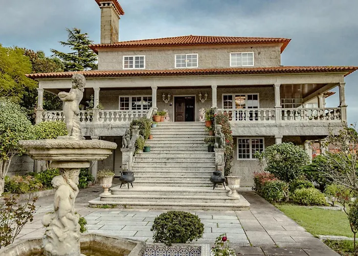 Casona Bretema Vila Pineiro (Cangas)