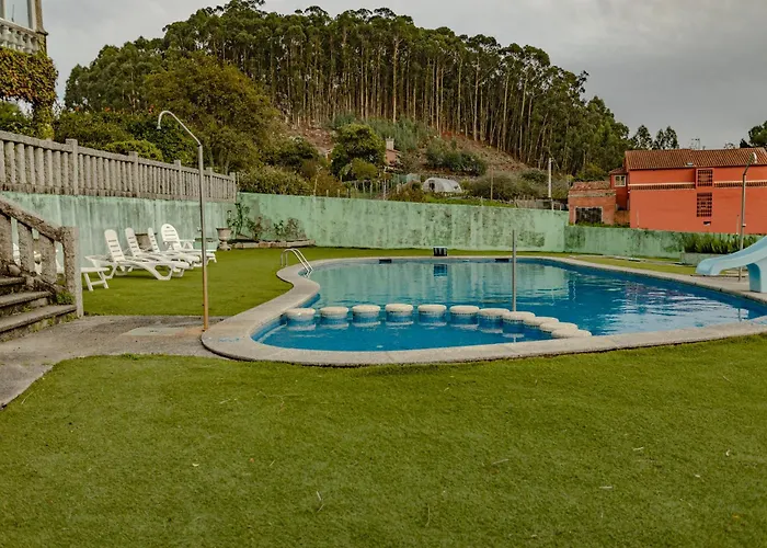 Casona Bretema Pineiro (Cangas)